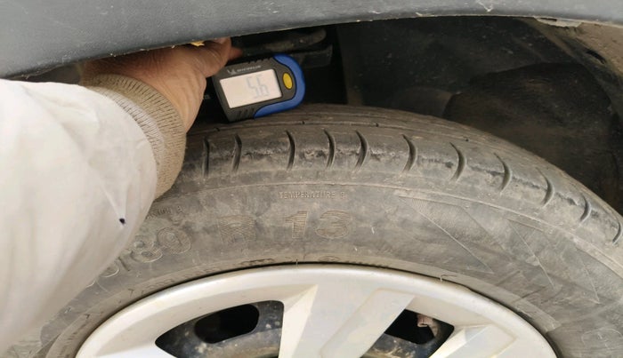 2016 Renault Kwid RXT 0.8, Petrol, Manual, 97,103 km, tyre