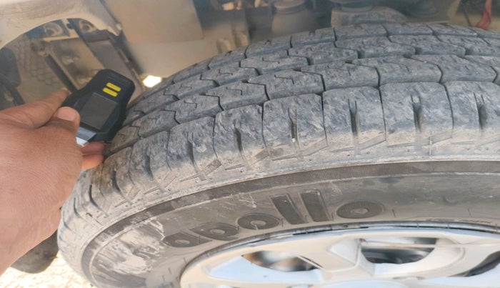 2024 Mahindra Bolero B4, Diesel, Manual, 35,474 km, tyre