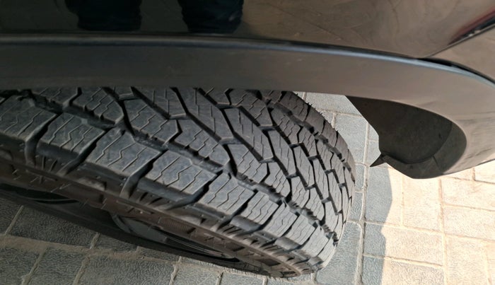 2020 Tata Harrier XT PLUS 2.0L KRYOTEC, Diesel, Manual, 90,549 km, tyre