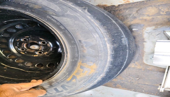 2015 Honda City 1.5L I-VTEC VX CVT, Petrol, Automatic, 80,776 km, tyre