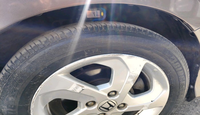 2015 Honda City 1.5L I-VTEC VX CVT, Petrol, Automatic, 80,776 km, tyre