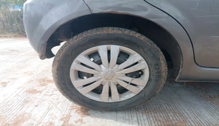 2011 Chevrolet Spark LT 1.0 LPG, Petrol, Manual, 56,431 km, tyre