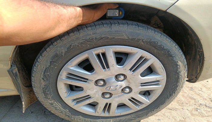 2011 Hyundai Santro Xing GLS LPG, Petrol, Manual, 79,831 km, tyre