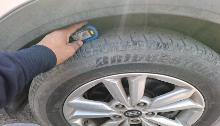 2016 Hyundai Creta SX PLUS 1.6 PETROL, Petrol, Manual, 91,606 km, tyre