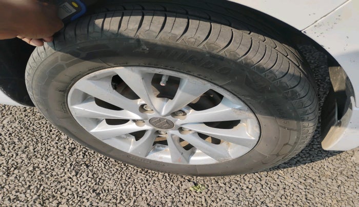 2013 Maruti Ertiga ZDI, Diesel, Manual, 3,84,907 km, tyre