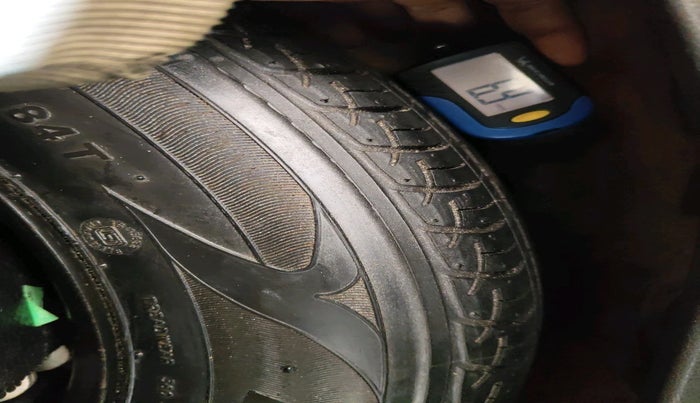 2016 Honda Jazz 1.2L I-VTEC V AT, Petrol, Automatic, 79,852 km, tyre