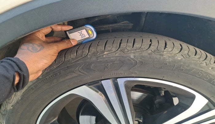 2022 MG ASTOR SHARP EX 1.5 MT, Petrol, Manual, 34,149 km, tyre