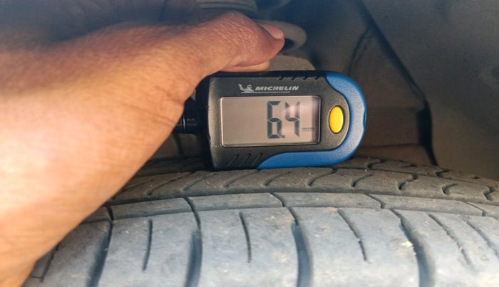 2021 Hyundai AURA S 1.2 AMT, Petrol, Automatic, 24,549 km, tyre