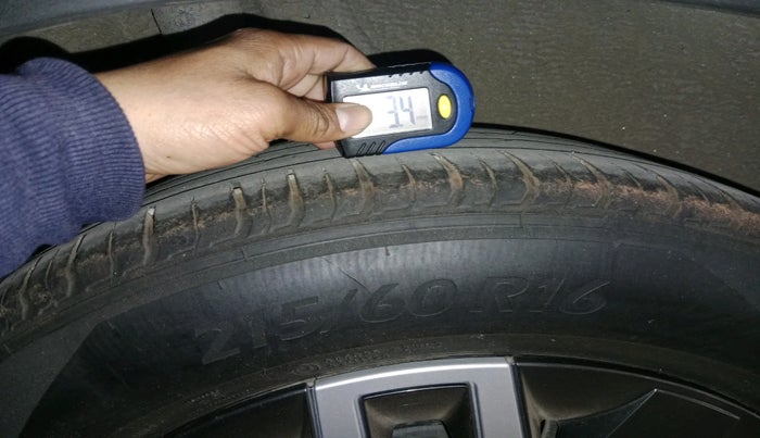 2022 Hyundai VENUE SX 1.0 TURBO IMT, Petrol, Manual, 22,512 km, tyre