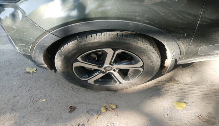 2022 Tata NEXON XZA PLUS DIESEL, Diesel, Automatic, 45,402 km, tyre