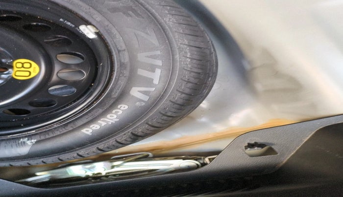 2019 Maruti Baleno ZETA PETROL 1.2, Petrol, Manual, 28,082 km, tyre