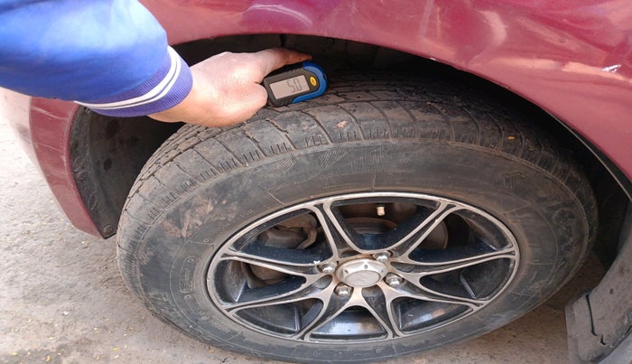 2017 Hyundai Elite i20 SPORTZ 1.2, Petrol, Manual, 65,117 km, tyre