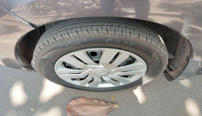 2017 Honda Jazz 1.2L I-VTEC S, Petrol, Manual, 87,611 km, tyre