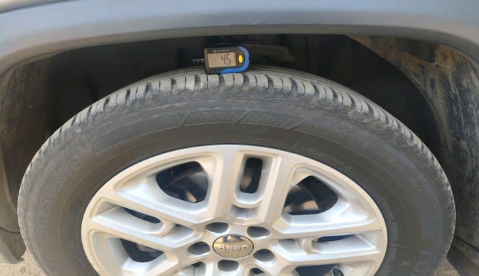 2019 Jeep Compass LIMITED 2.0 DIESEL, Diesel, Manual, 1,70,808 km, tyre