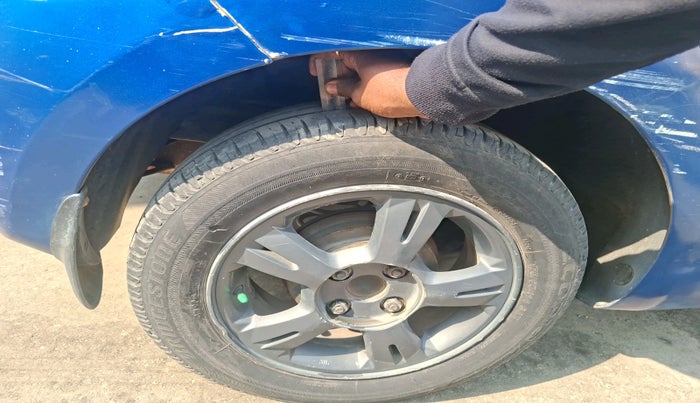 2011 Hyundai i20 SPORTZ 1.2, Petrol, Manual, 84,867 km, tyre