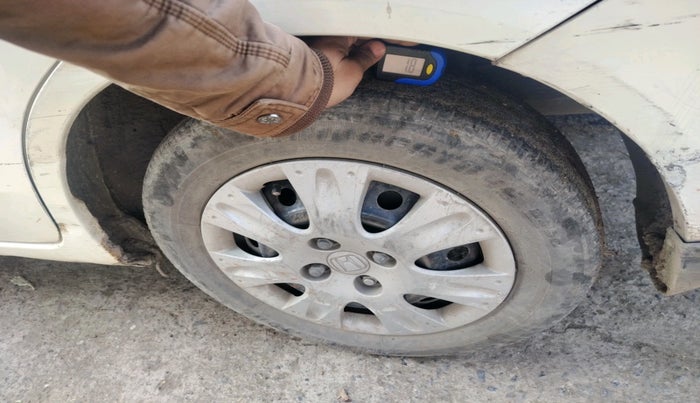 2018 Honda Amaze 1.2L I-VTEC S OPT, Petrol, Manual, 1,06,040 km, tyre