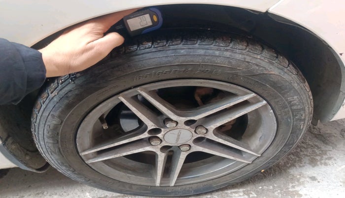 2017 Hyundai Grand i10 MAGNA U2 1.2 CRDI, Diesel, Manual, 99,583 km, tyre