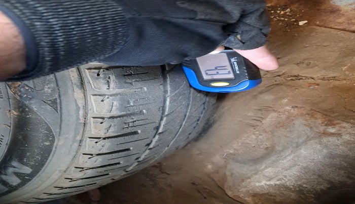 2015 Honda City 1.5L I-VTEC SV CVT, Petrol, Automatic, 1,20,855 km, tyre