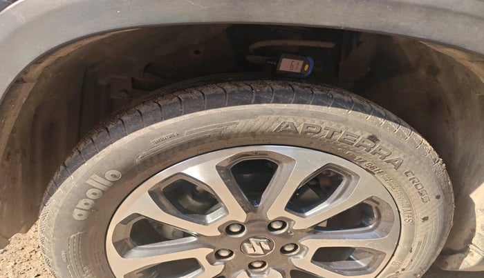 2023 Maruti Grand Vitara DELTA SMART HYBRID, Petrol, Manual, 46,206 km, tyre