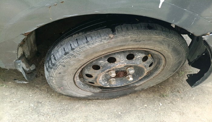 2011 Hyundai i10 SPORTZ 1.2, Petrol, Manual, 95,000 km, tyre