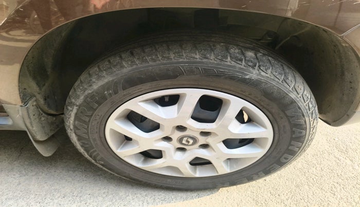 2016 Renault Duster 85 PS RXE DIESEL, Diesel, Manual, 69,045 km, tyre