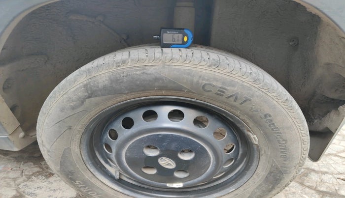 2023 Tata PUNCH PURE MT, Petrol, Manual, 7,260 km, tyre