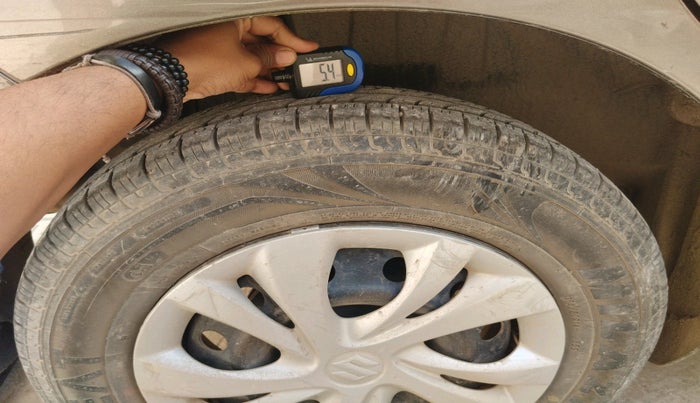 2020 Maruti Swift VXI AMT, Petrol, Automatic, 77,600 km, tyre