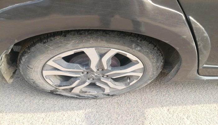 2017 Honda WR-V 1.2L I-VTEC VX MT, Petrol, Manual, 1,51,961 km, tyre