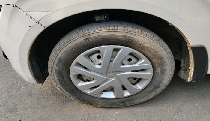 2020 Maruti New Wagon-R LXI CNG 1.0, Petrol, Manual, 1,65,038 km, tyre