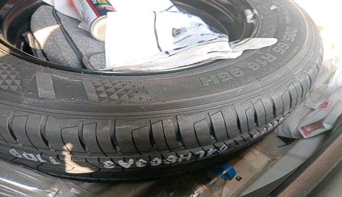 2020 Hyundai Creta S 1.5 PETROL, Petrol, Manual, 26,752 km, tyre