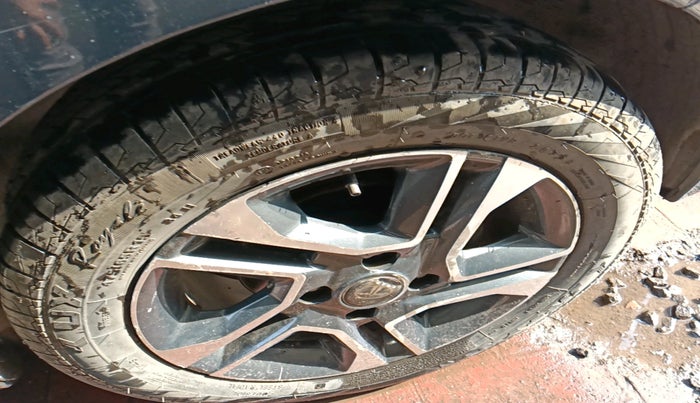 2018 Tata TIGOR XZ PLUS PETROL, Petrol, Manual, 19,518 km, tyre