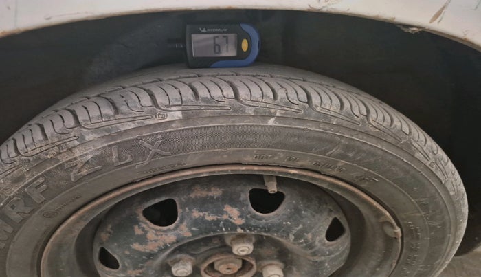 2013 Maruti Alto K10 VXI, Petrol, Manual, 66,133 km, tyre