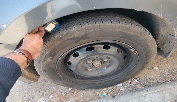 2023 Tata TIGOR XM CNG, CNG, Manual, 94,000 km, tyre