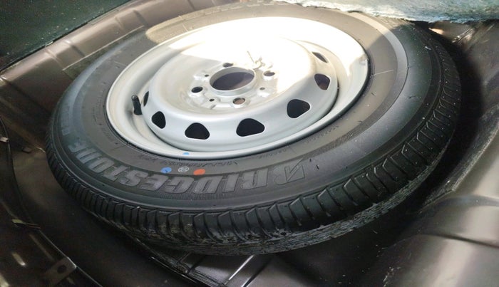 2017 Tata Tiago XZA PETROL, Petrol, Automatic, 24,523 km, tyre