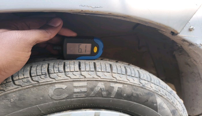 2013 Maruti Alto 800 LXI CNG, Petrol, Manual, 77,746 km, tyre