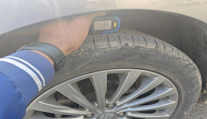 2017 Maruti Ciaz ZXI+, Petrol, Manual, 35,661 km, tyre