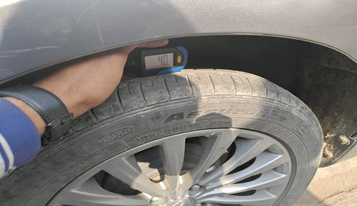 2017 Maruti Ciaz ZXI+, Petrol, Manual, 35,661 km, tyre