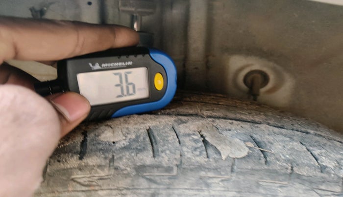 2017 Hyundai Elite i20 SPORTZ 1.2, Petrol, Manual, 60,570 km, tyre