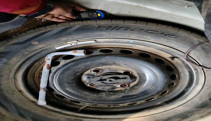 2023 Maruti Baleno SIGMA PETROL 1.2, Petrol, Manual, 70,799 km, tyre