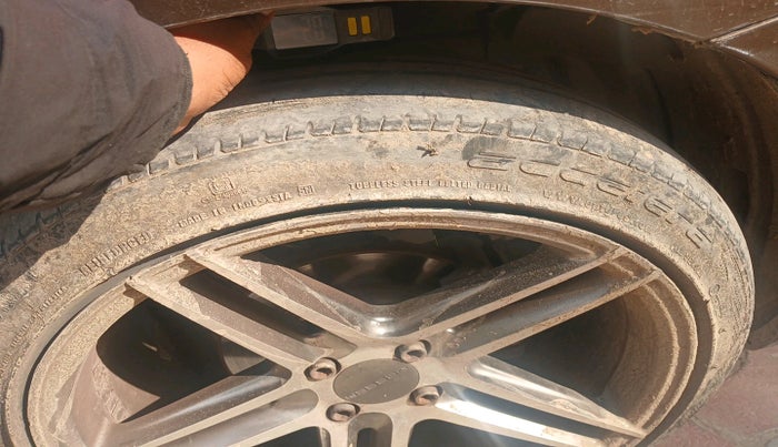 2017 Maruti Ciaz VDI+ SHVS, Diesel, Manual, 1,10,374 km, tyre