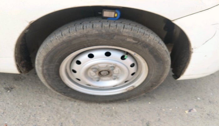 2012 Maruti Wagon R 1.0 LXI, Petrol, Manual, 51,577 km, tyre