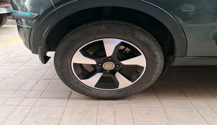 2018 Tata NEXON XZA PLUS PETROL, Petrol, Automatic, 37,446 km, tyre