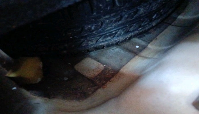 2015 Maruti Alto K10 VXI, Petrol, Manual, 40,124 km, tyre