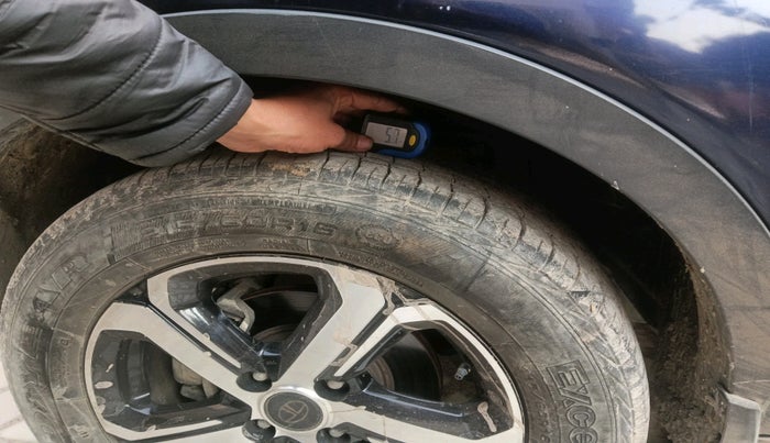 2023 Tata NEXON XZ PLUS LUXURY SUNROOF PETROL, Petrol, Manual, 17,984 km, tyre