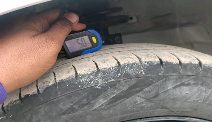 2016 Maruti Swift VDI (O), Diesel, Manual, 50,895 km, tyre