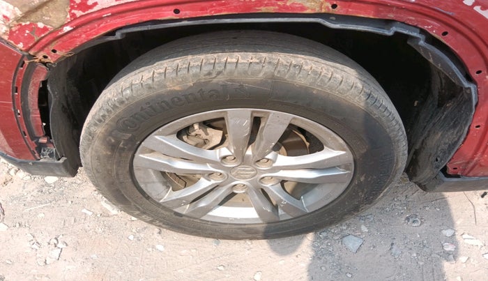 2016 Maruti Vitara Brezza ZDI PLUS DUAL TONE, Diesel, Manual, 2,03,026 km, tyre