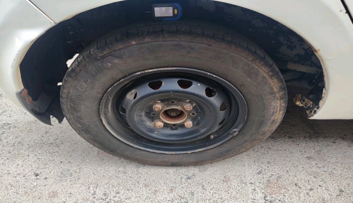 2018 Tata Tiago XM PETROL, Petrol, Manual, 87,970 km, tyre