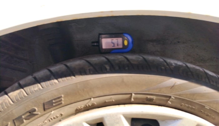 2014 Honda Amaze 1.5L I-DTEC EX, Diesel, Manual, 1,02,875 km, tyre