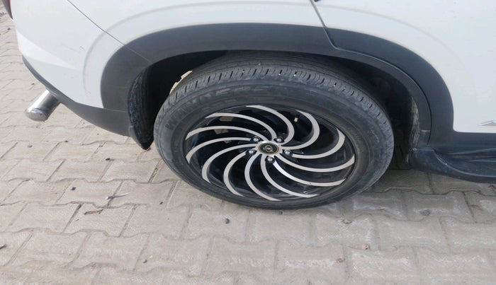 2021 Hyundai Creta E 1.5 DIESEL, Diesel, Manual, 96,605 km, tyre