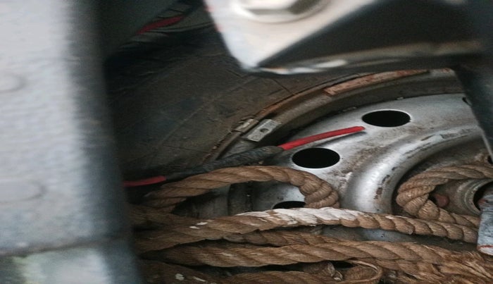 2012 Maruti Wagon R 1.0 LXI CNG, Petrol, Manual, 69,683 km, tyre